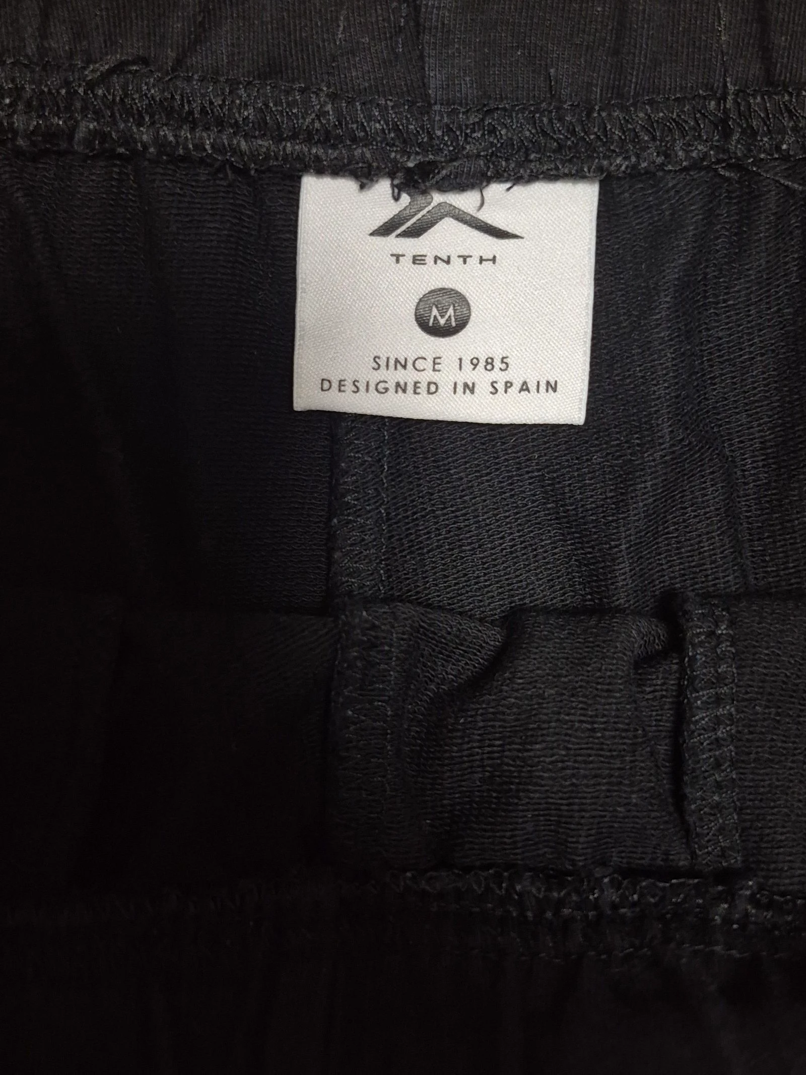 Pantalón negro con bolsillos Talla M – photo 3